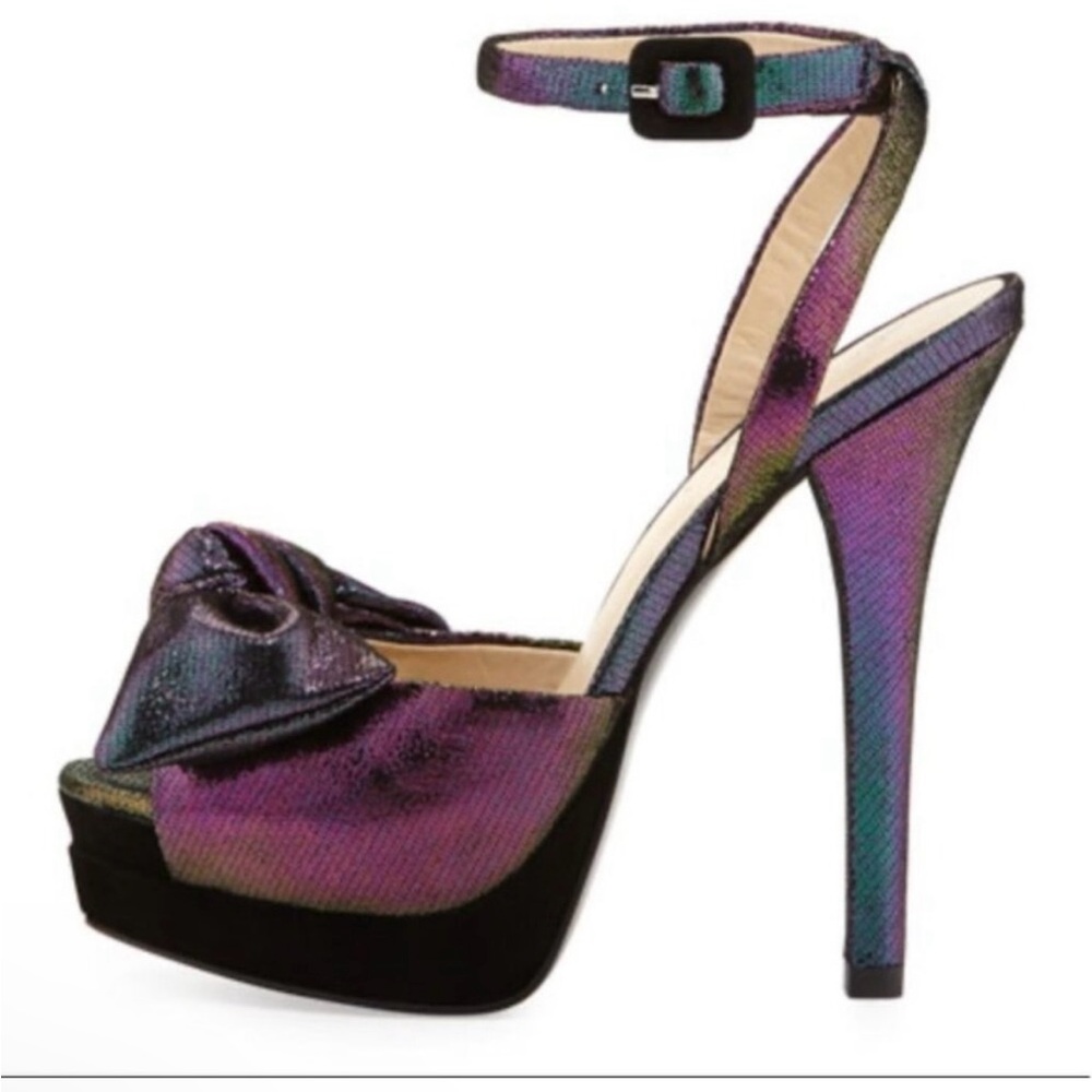 Pelle Moda Gisella Iridescent Suede Purple & Green Peep Toe Sandals
7.5 - Picture 1 of 6